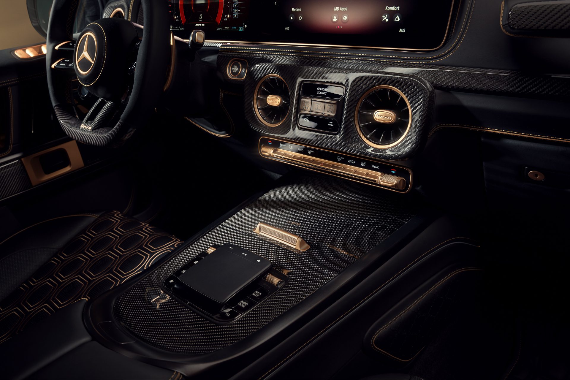 Centre console with carbon in the IMSA Precision 822